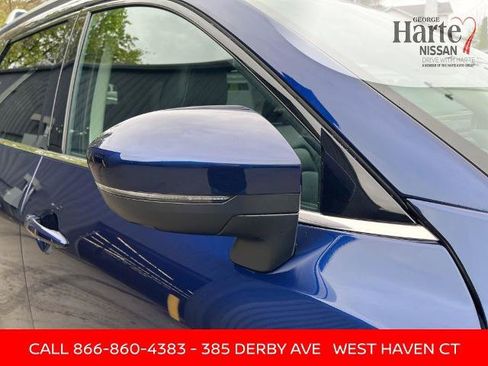 Certified 2024 Nissan Pathfinder SL AWD/4WD image 8