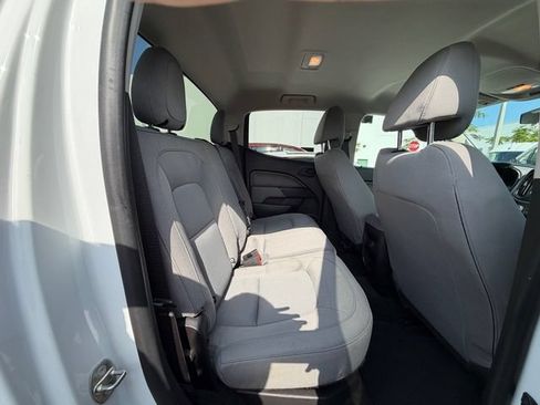 Used 2018 Chevrolet Colorado W/T RWD image 13