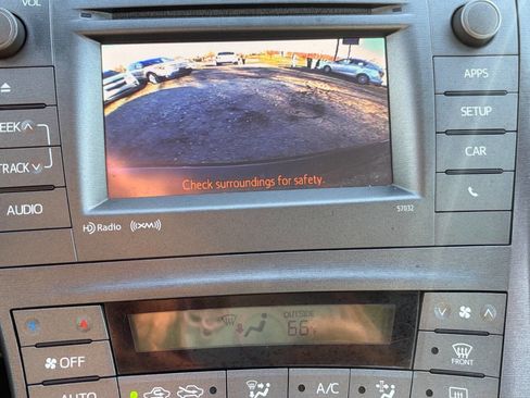 Used 2012 Toyota Prius Three image 16