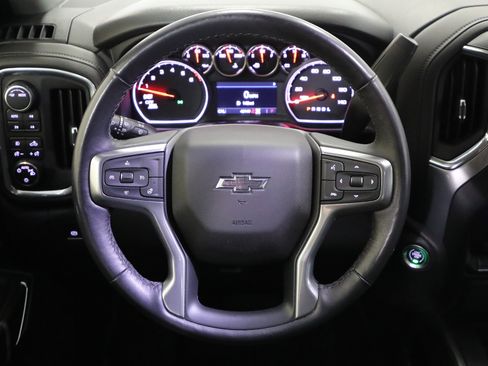 Used 2022 Chevrolet Silverado 1500 RST image 3