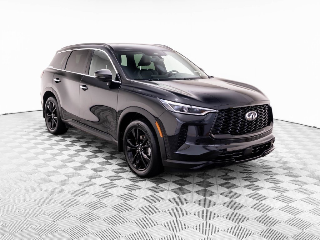 Certified 2025 INFINITI QX60 Luxe w/ Black Edition AWD/4WD image 8