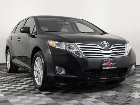 Used 2012 Toyota Venza XLE w/ XLE Premium Pkg image 11
