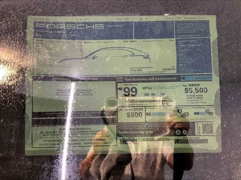 New 2025 Porsche Macan Electric image 92