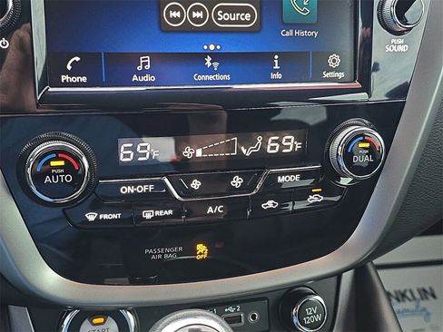 Used 2023 Nissan Murano SV w/ SV Midnight Edition Package image 24