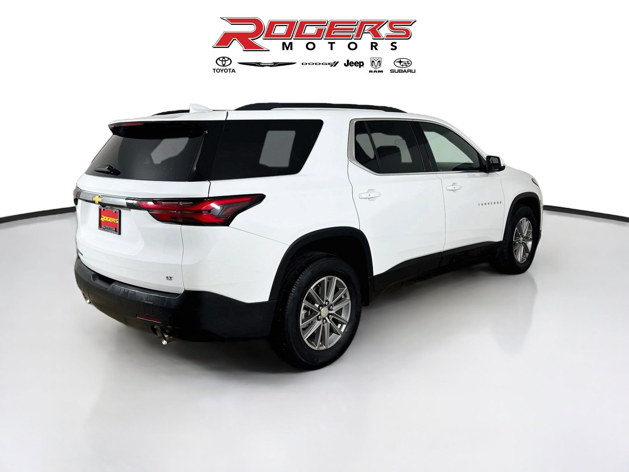 Used 2023 Chevrolet Traverse LT AWD/4WD image 8