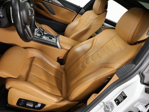 Used 2022 BMW M850i Gran Coupe xDrive w/ Comfort Seating Package AWD/4WD image 10