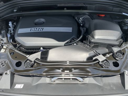 Used 2025 BMW X1 xDrive28i w/ Convenience Package image 36