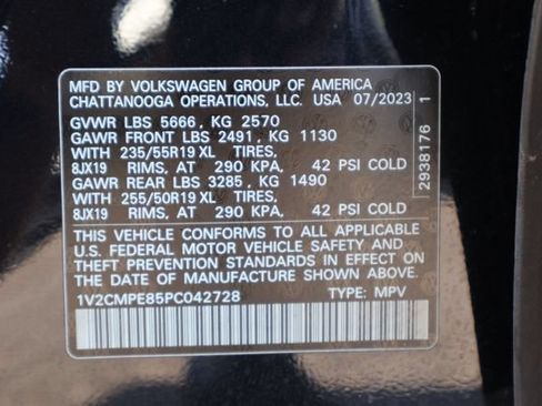Certified 2023 Volkswagen ID.4 Pro RWD image 28
