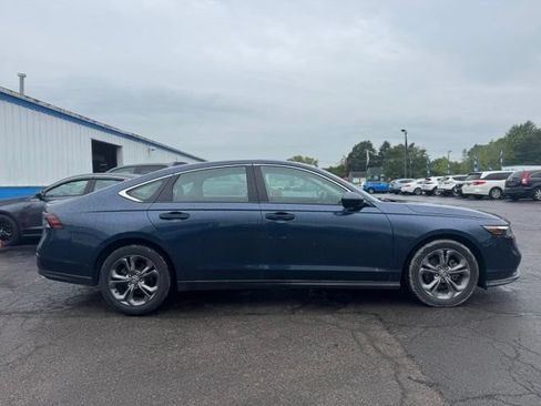 Used 2024 Honda Accord EX image 1