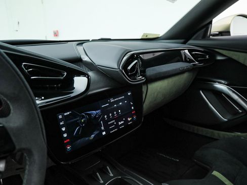 Certified 2025 Ferrari 12Cilindri image 35