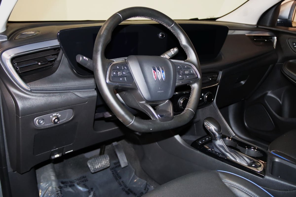 Used 2026 Buick Encore GX Sport Touring AWD/4WD image 37