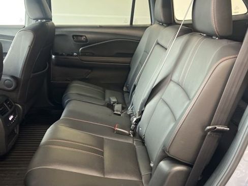 Used 2022 Honda Pilot TrailSport image 35