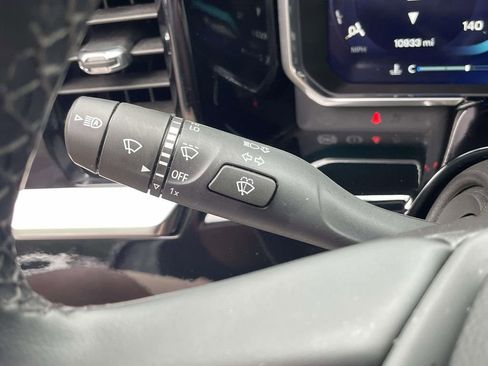 Used 2026 Chevrolet Silverado 1500 LT AWD/4WD image 29