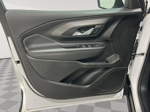 Used 2019 GMC Terrain SLT image 19