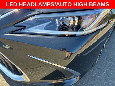 Certified 2025 Lexus ES 350 w/ Premium Package image 9