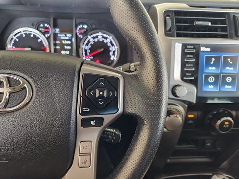 Used 2023 Toyota 4Runner TRD Sport AWD/4WD image 39