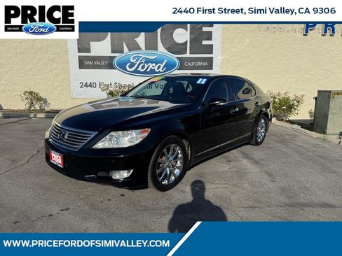 Used 2011 Lexus LS 460 w/ Comfort Pkg RWD image 1