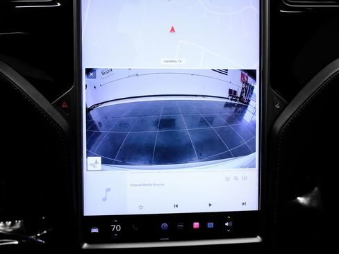 Used 2019 Tesla Model S Performance image 22