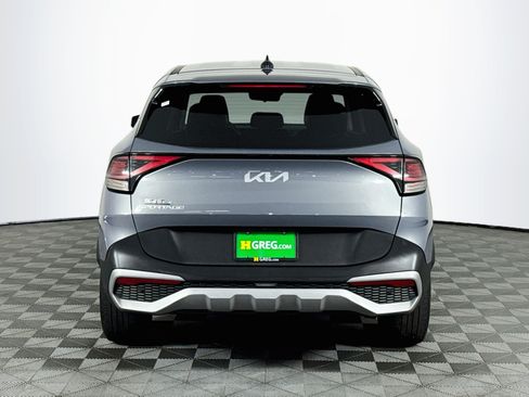 Used 2024 Kia Sportage EX FWD image 7