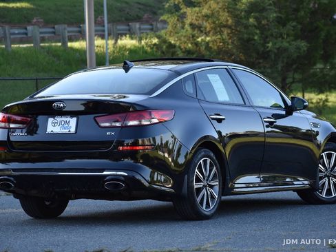 Used 2019 Kia Optima EX w/ EX Premium Package FWD image 5