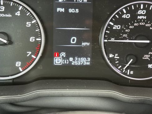 Used 2024 Subaru Crosstrek 2.0i Premium AWD/4WD image 28