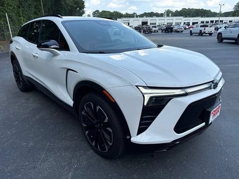 Used 2024 Chevrolet Blazer EV RS AWD/4WD image 8