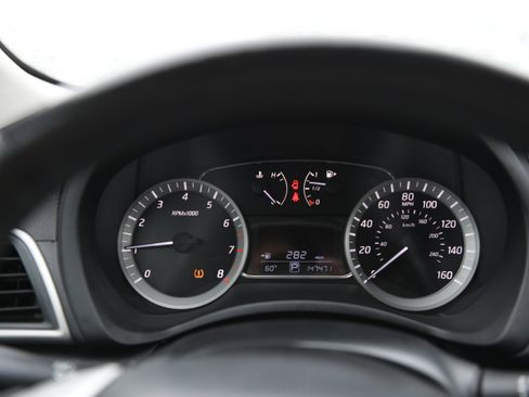 Used 2015 Nissan Sentra SV image 21