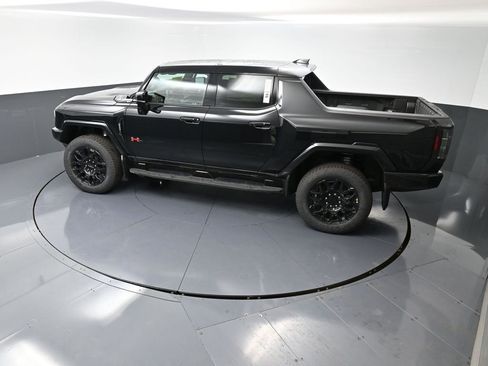 New 2025 GMC Hummer EV 2X w/ LPO, Sport Package image 42