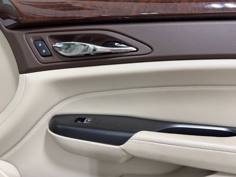 Used 2015 Cadillac SRX Premium FWD image 25