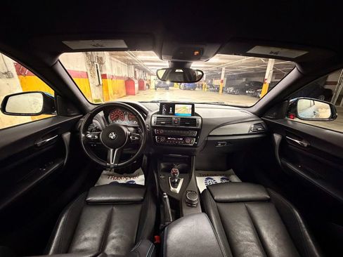 Used 2017 BMW M2 RWD image 33