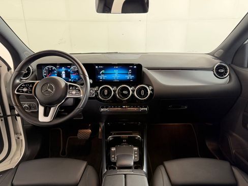 Used 2022 Mercedes-Benz GLA 250 4MATIC image 15