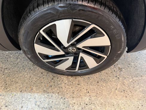 Used 2026 Volkswagen Atlas SE FWD image 28