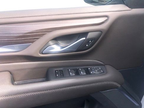 Used 2022 GMC Yukon XL Denali image 20