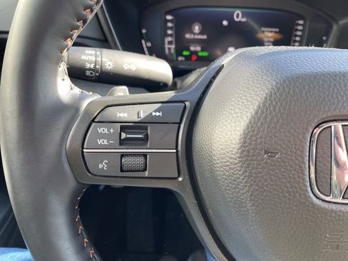 Used 2026 Honda CR-V TrailSport image 25