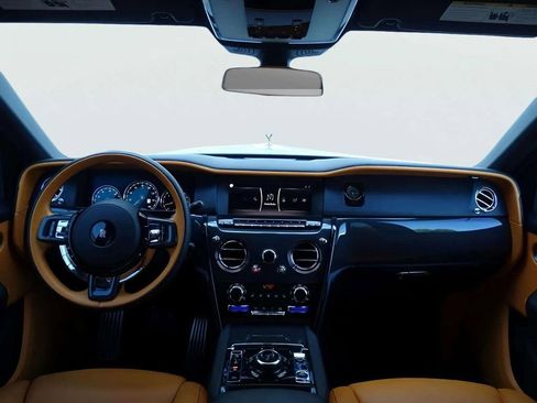 Certified 2023 Rolls-Royce Cullinan Black Badge w/ Driver's Package image 4