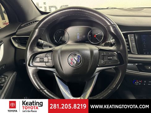 Used 2024 Buick Enclave Premium image 27