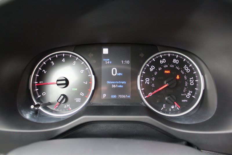 Used 2022 Toyota RAV4 XLE AWD/4WD image 8