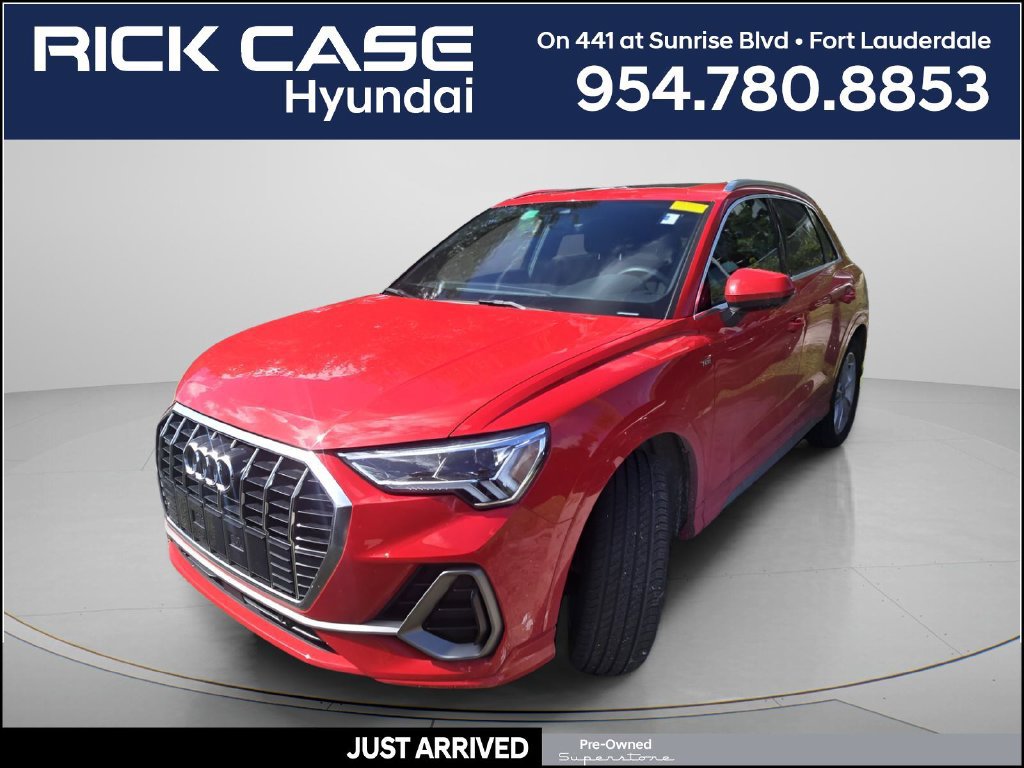 Used 2023 Audi Q3 2.0T Premium w/ 19" Wheel Package AWD/4WD image 1