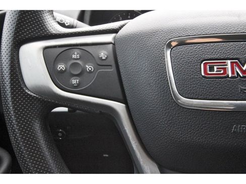 Used 2023 GMC Terrain SLE w/ Driver Convenience Package AWD/4WD image 18