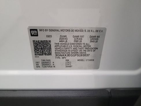 Used 2023 Chevrolet Equinox LT image 33