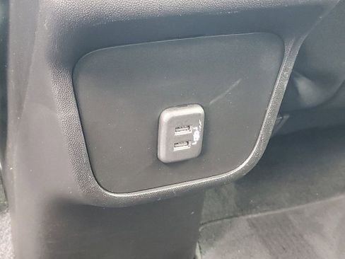 Used 2021 Chevrolet Equinox LT image 26