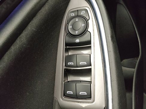 Used 2018 Chevrolet Malibu LT image 27