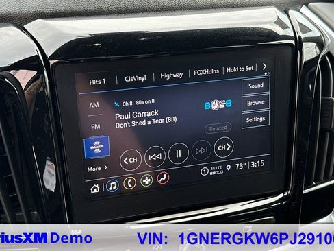 Used 2023 Chevrolet Traverse LT image 28