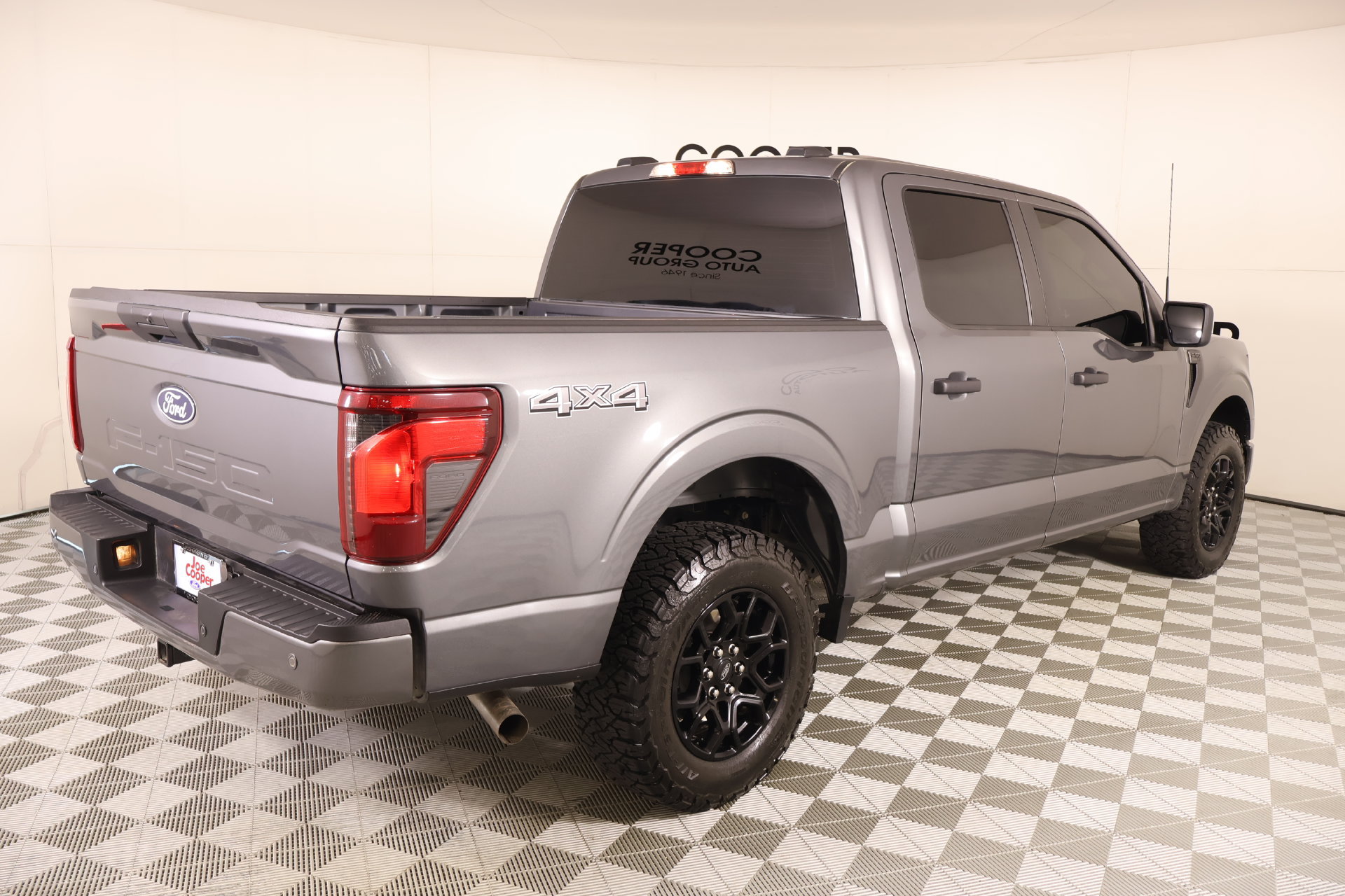 Used 2025 Ford F150 STX AWD/4WD image 19
