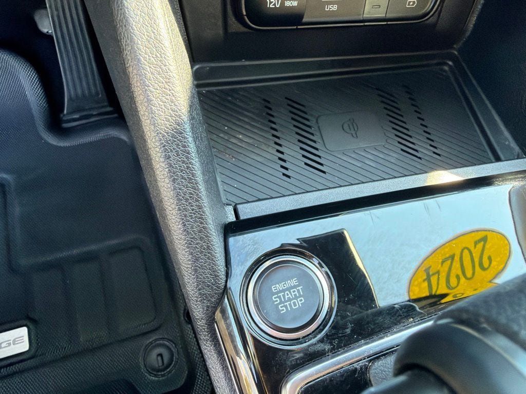 Certified 2024 Kia Sportage EX AWD/4WD image 23