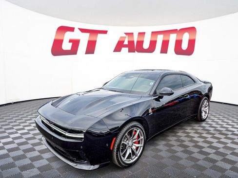 Used 2024 Dodge Charger Daytona Scat Pack w/ Plus Group image 3