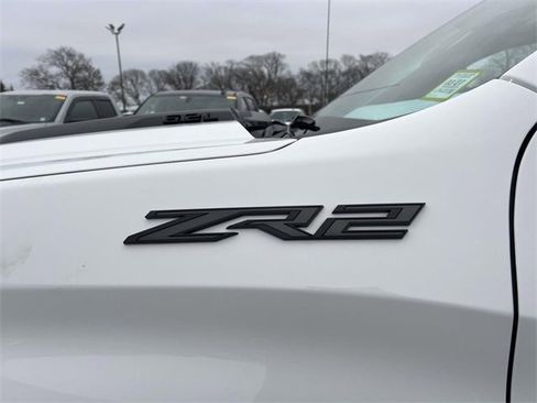 Certified 2023 Chevrolet Silverado 1500 ZR2 w/ LPO, Dark Essentials Package image 10