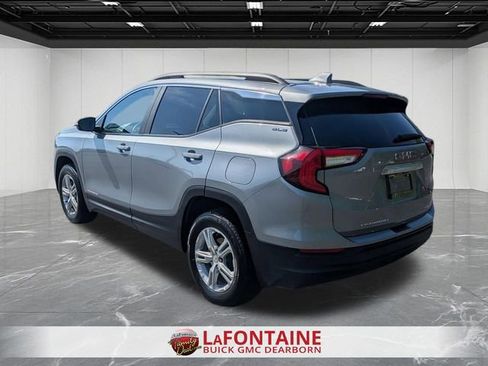 Used 2023 GMC Terrain SLE w/ Driver Convenience Package AWD/4WD image 3
