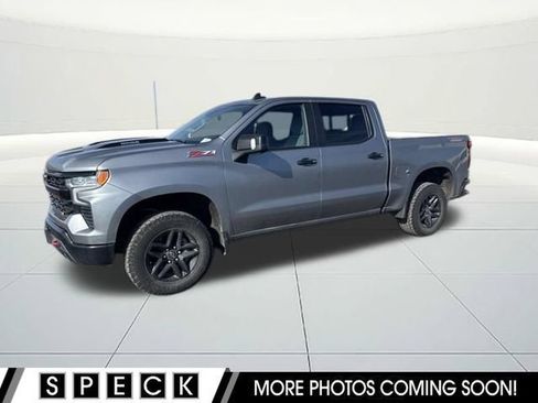 Used 2024 Chevrolet Silverado 1500 LT Trail Boss w/ Convenience Package II AWD/4WD image 1