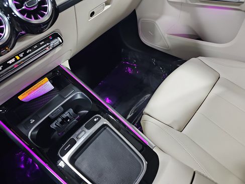 New 2026 Mercedes-Benz GLB 250 image 26